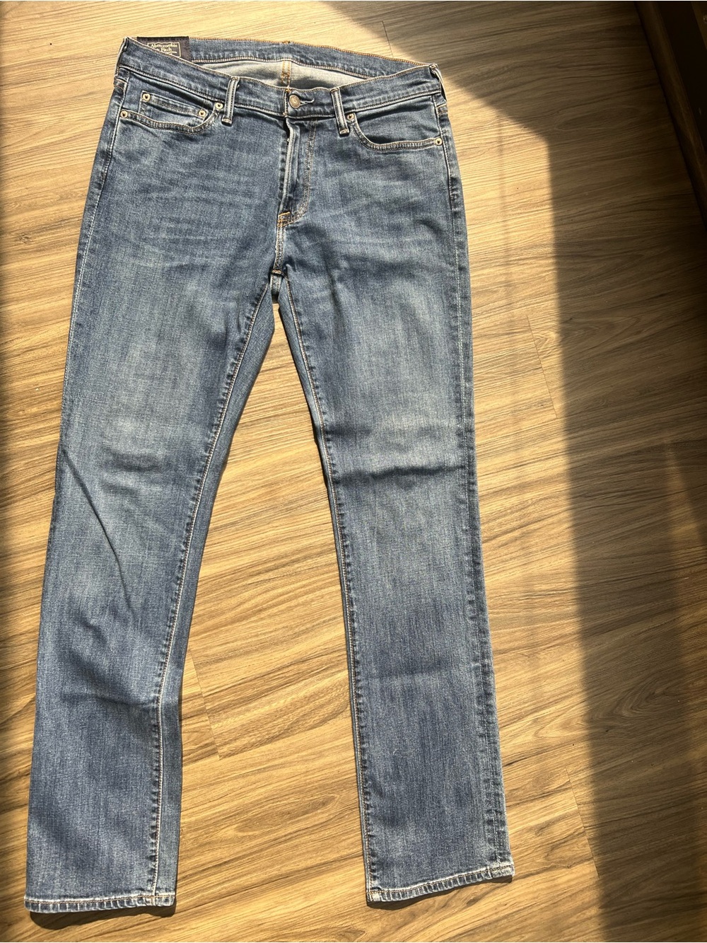 Abercrombie & Fitch Men's Straight Jeans in Light Blue
